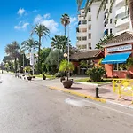 Apartman Modern - 2 Bedrooms, Beachside - Puerto Banus Marbella