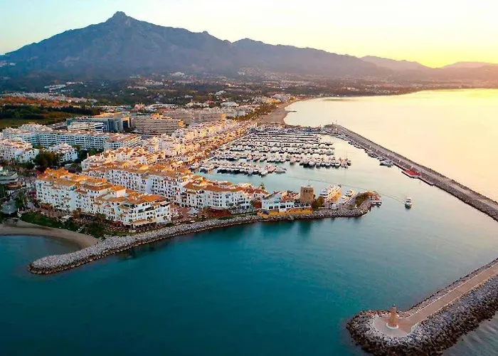 Apartman Modern - 2 Bedrooms, Beachside - Puerto Banus Marbella