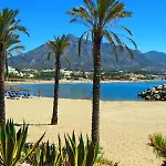 Modern - 2 Bedrooms, Beachside - Puerto Banus Apartment