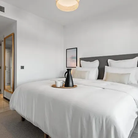 Apartament Modern - 2 Bedrooms, Beachside - Puerto Banus