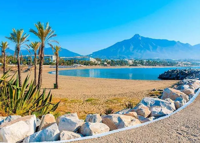 Apartment Modern - 2 Bedrooms, Beachside - Puerto Banus Marbella